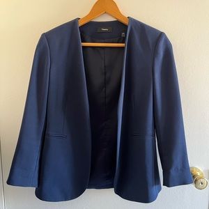 Theory navy crepe blazer